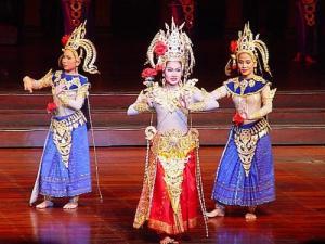 thaidancers.jpg
